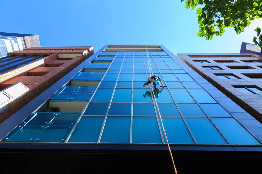 Travaux difficile d'accès à Vitrolles